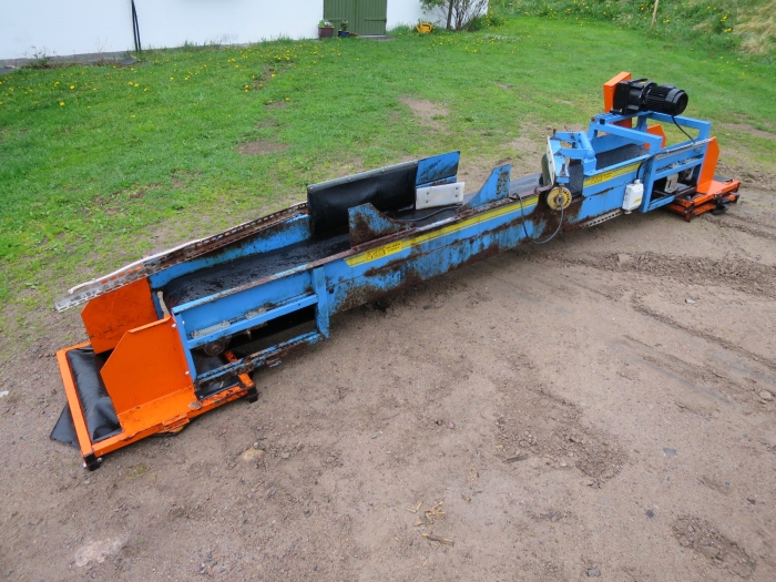 4083 EMVE conveyor 3000x350 mm