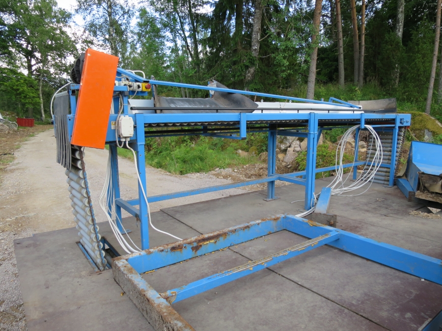 4139 EMVE roller table 4000x450 mm