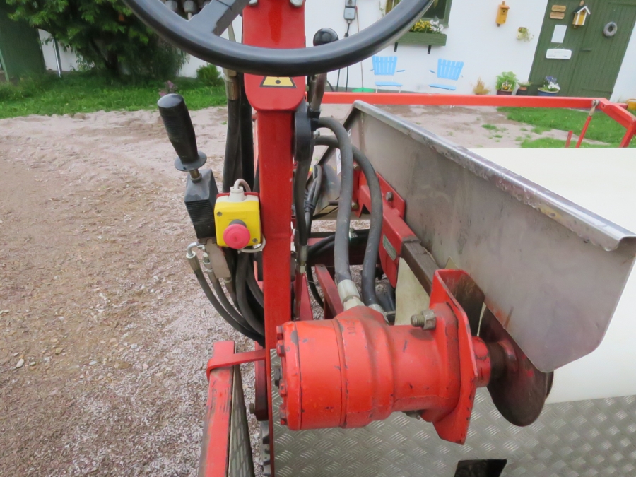 4150 Autran baby leaf harvester selfpropelled