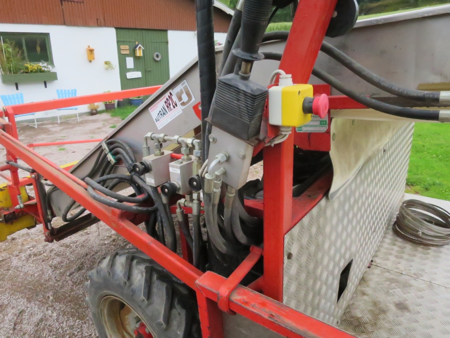 4150 Autran baby leaf harvester selfpropelled