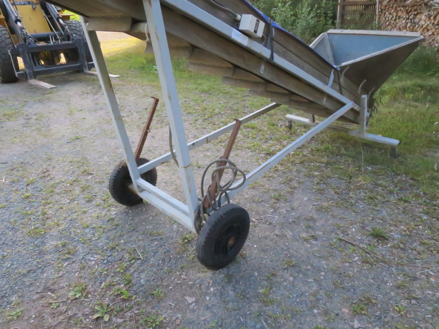 4155 EMAC elevator 4500x400 mm