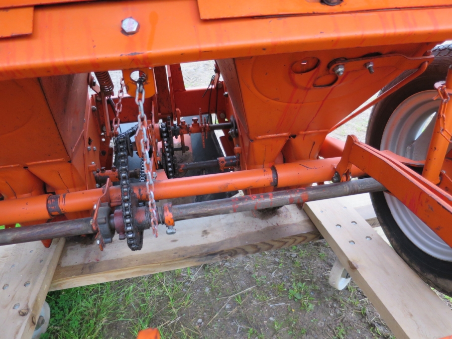 4158 Underhaug Kartoffellegemaschine 2 Reihe