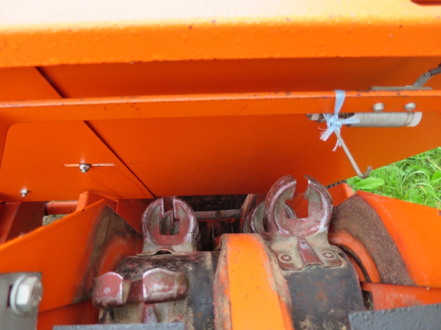 4158 Underhaug Kartoffellegemaschine 2 Reihe