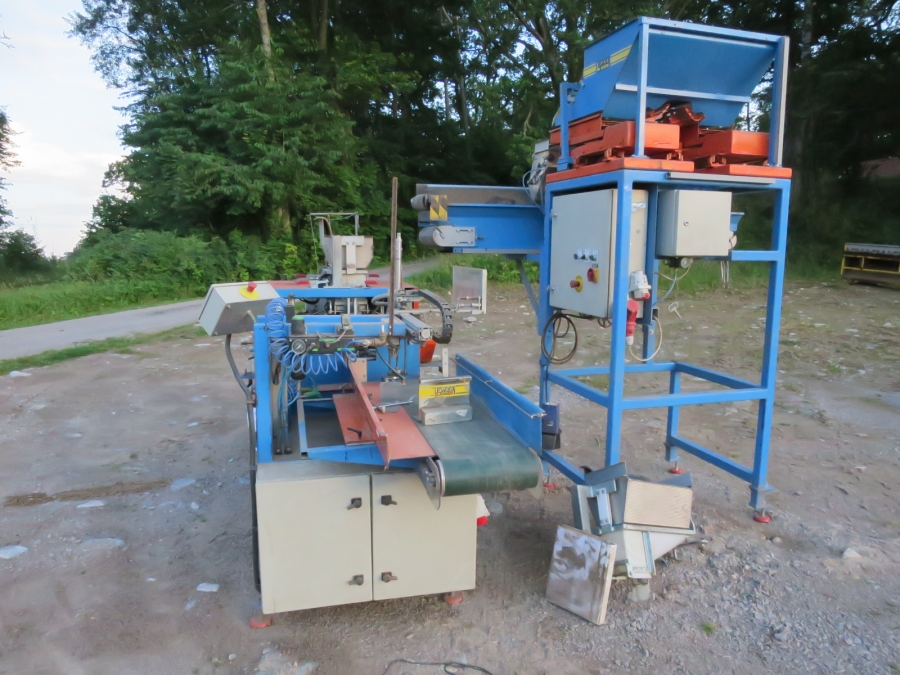 4165 EMVE BE 5000 Papiermaschine + EMVE Doppelwaage