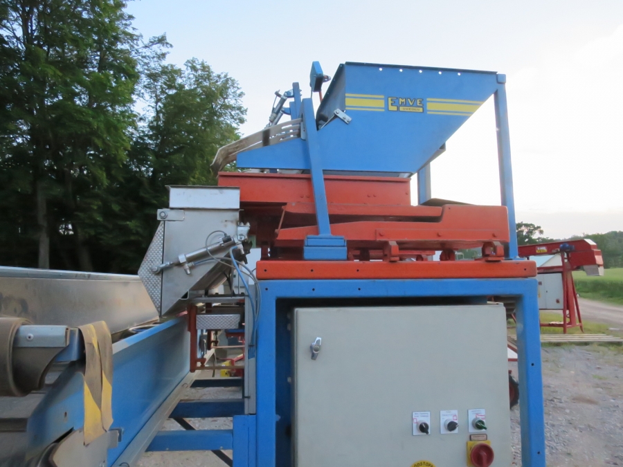 4165 EMVE BE 5000 Papiermaschine + EMVE Doppelwaage