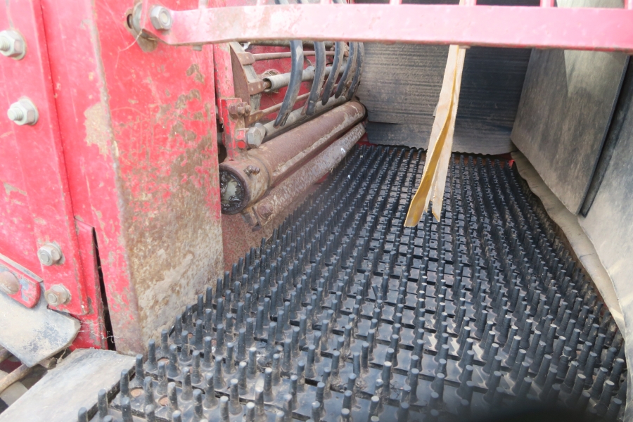4197 Juko maximat potato harvester