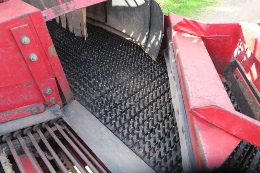 4197 Juko maximat potato harvester