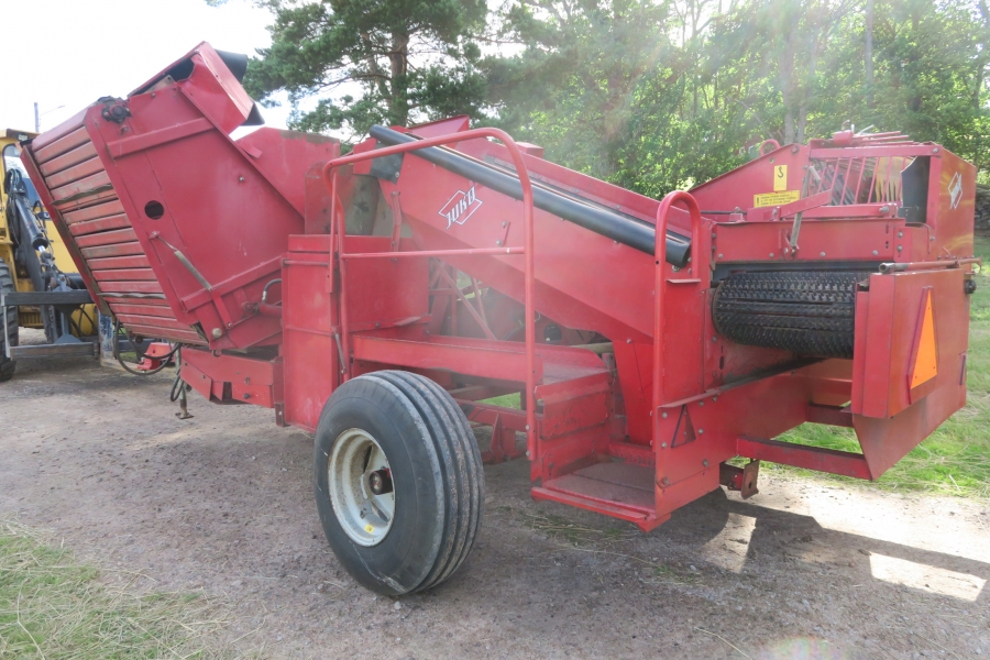 4197 Juko maximat potato harvester
