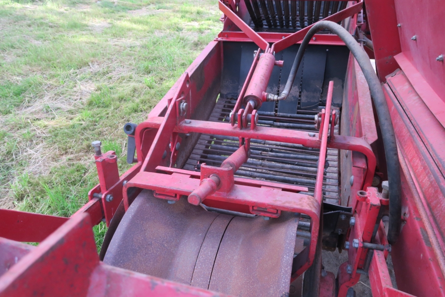 4197 Juko maximat potato harvester