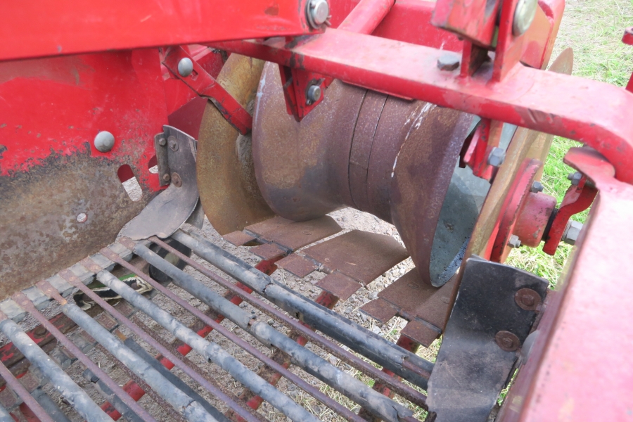 4197 Juko maximat potato harvester
