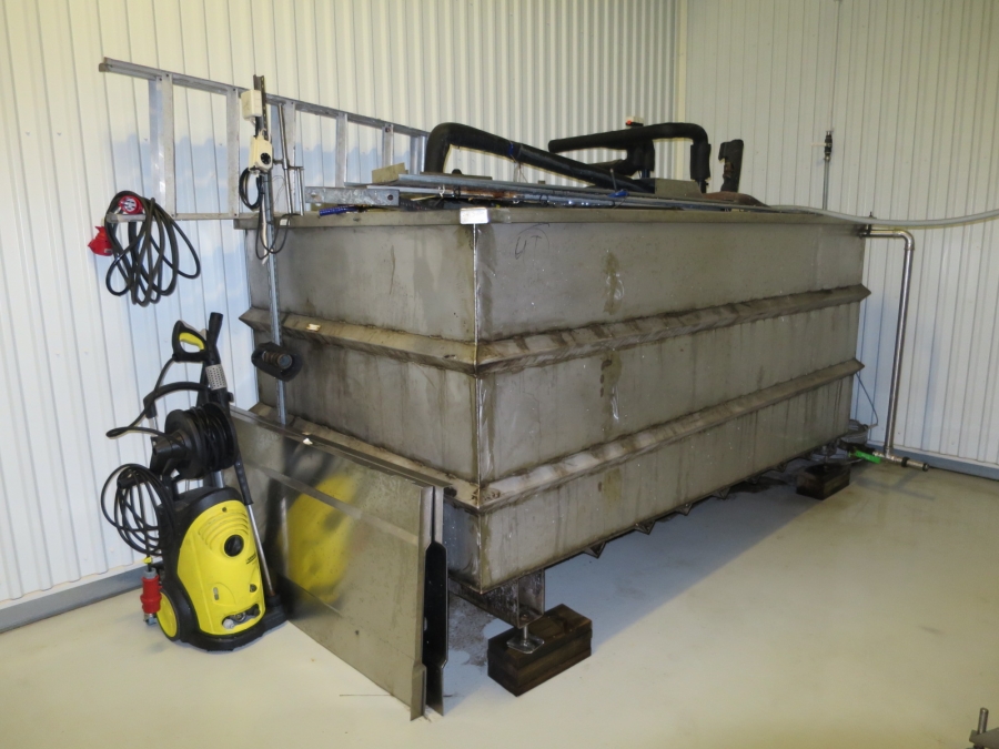 4198 Climaveneta NECS W Water cooled chiller  