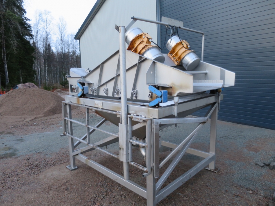4225 vibratory feeder 1200 mm