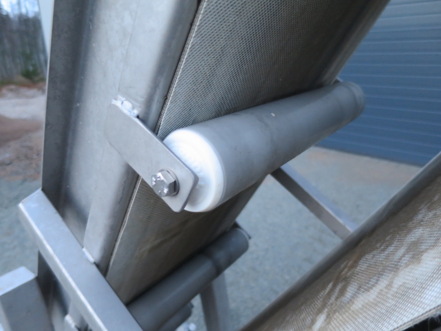 4226 LIMAS feeding conveyor 2400x250 mm