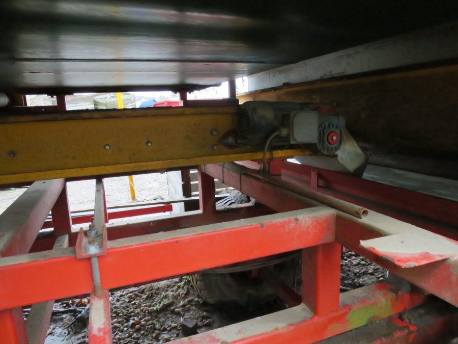 4287 Bijlsma Hercules Sturtzbunker mit Sortierung