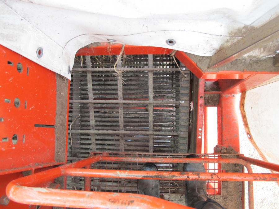 4290 DEWULF RQ3060 potato harvester