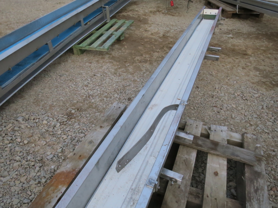 4302 Plain conveyor 5500x200 mm