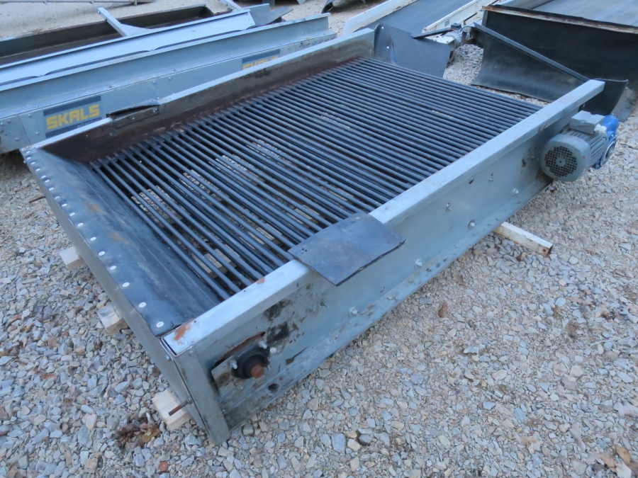 4312 SKALS sieving web cleaner 1800x1200 mm