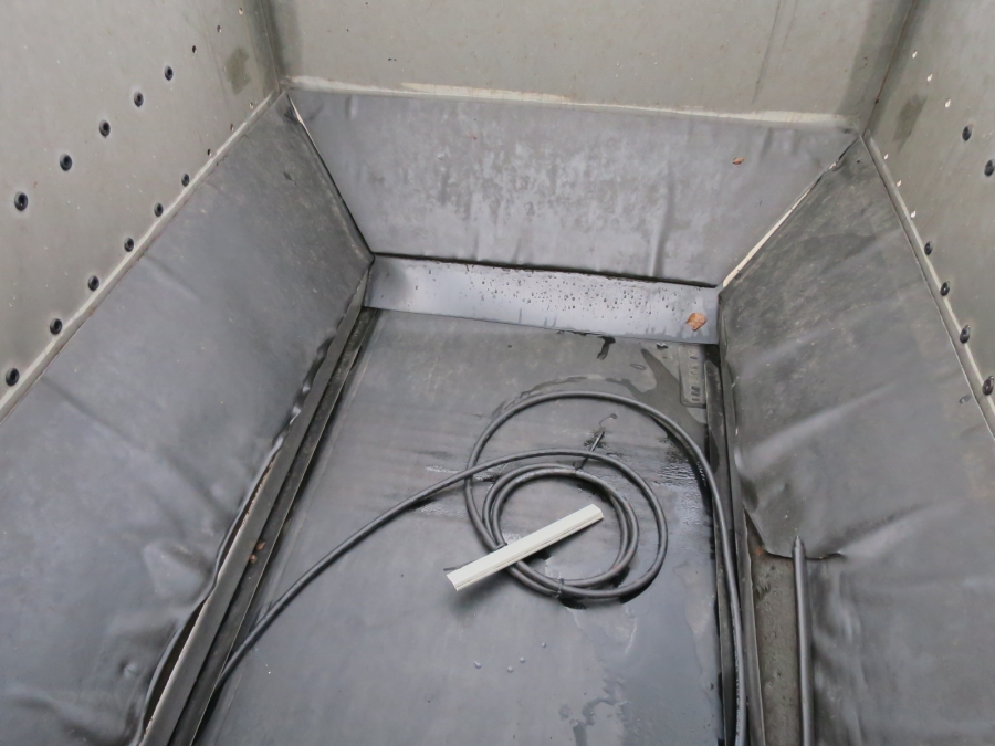 4315 Edelstahl Bunker 1650x600 mm