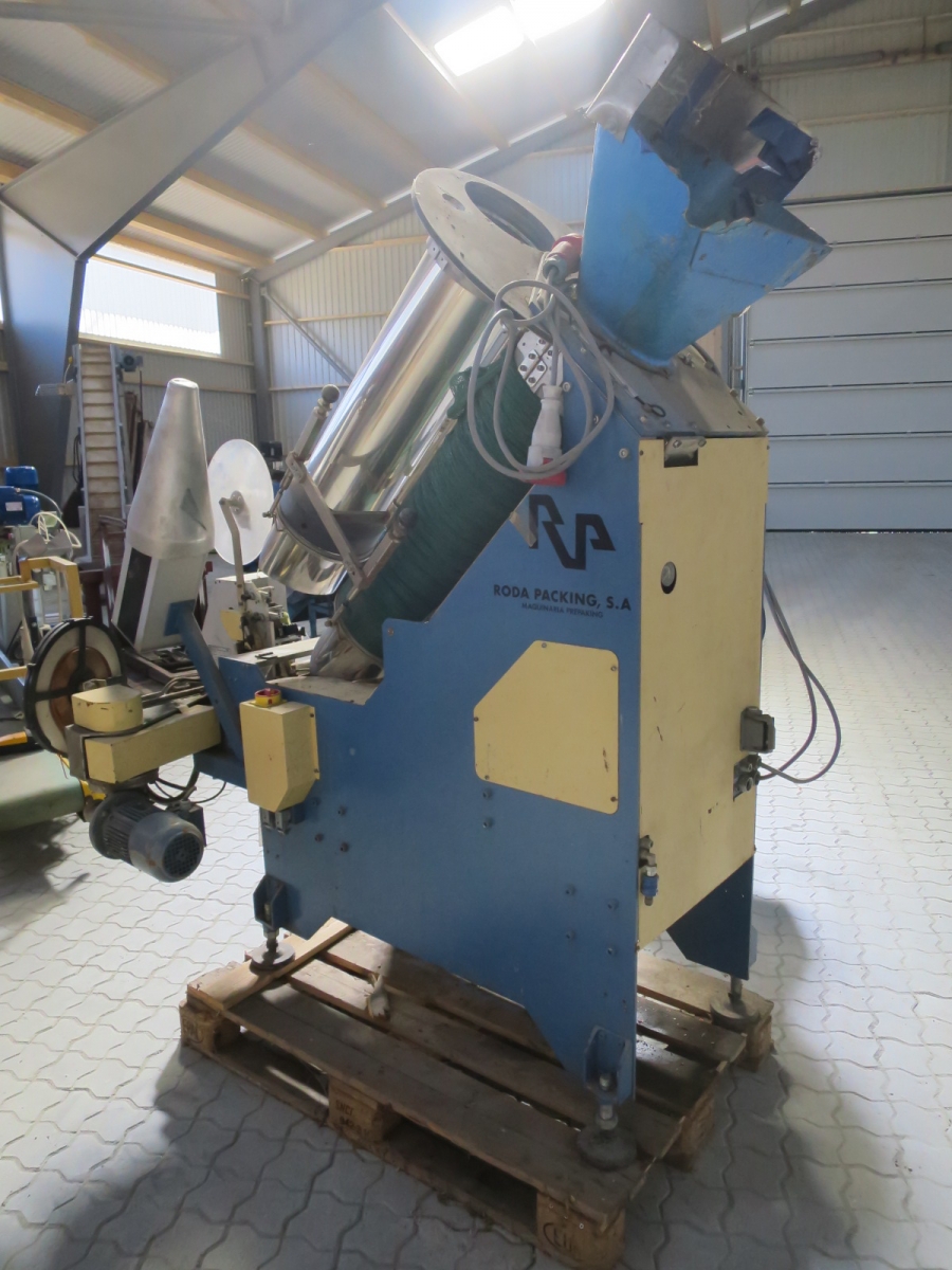 4344 Roda Giro CA9 Net clipping machine