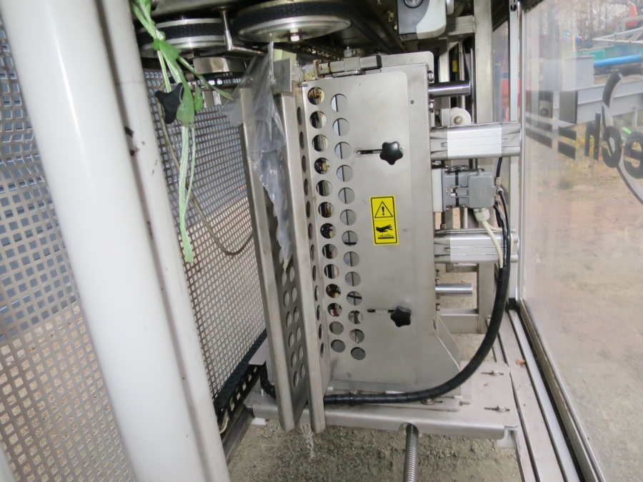 4358 Htech Verpackungsmaschine APF3