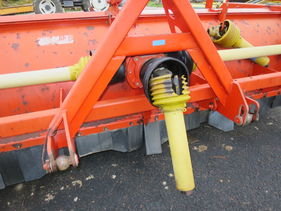 4381 Grimme KS3000 haulm topper