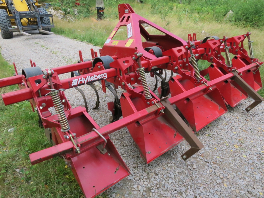 4384 Grimme GH Dammformer