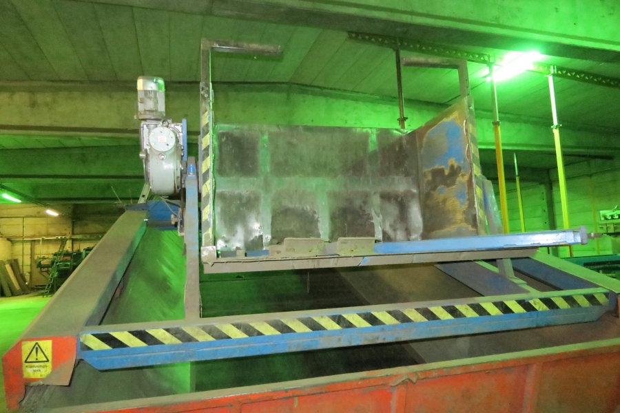 4404 EMVE Sturtzbunker RH2000