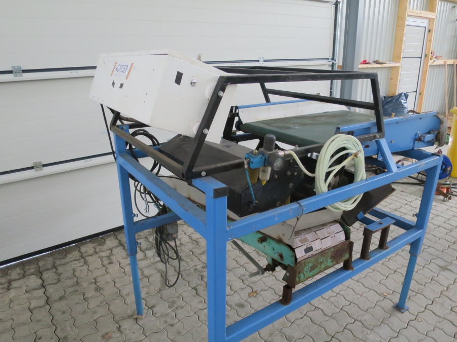 4428 Agrisep clod and stone separator