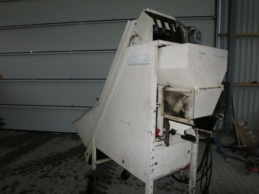 4438 SKALS AM420 Automatische waage