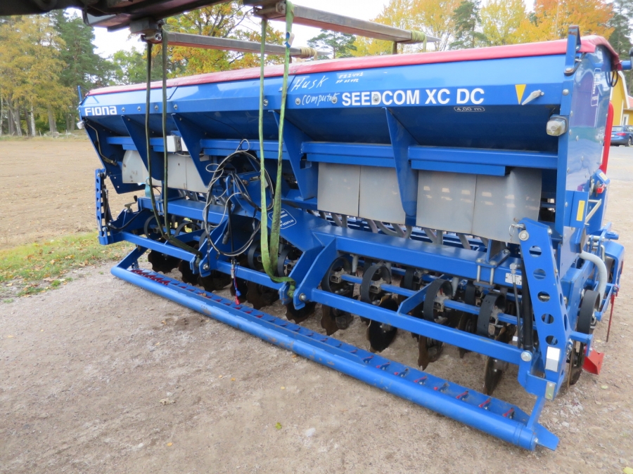 4493 Fiona direct seeding drill 4m XC DC