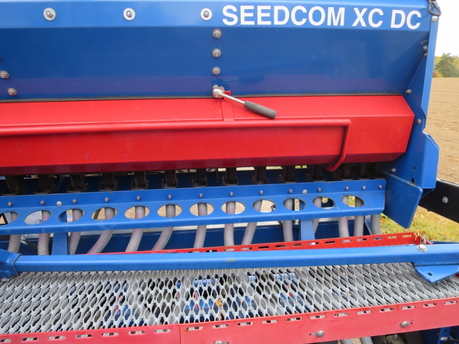 4493 Fiona direct seeding drill 4m XC DC