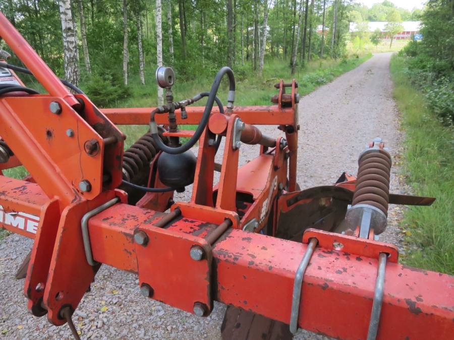 4513 Grimme Beetformer