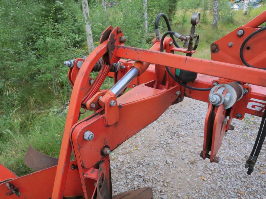 4513 Grimme Beetformer