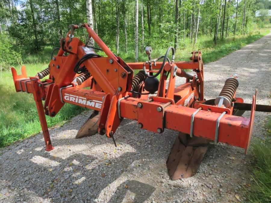 4513 Grimme Beetformer