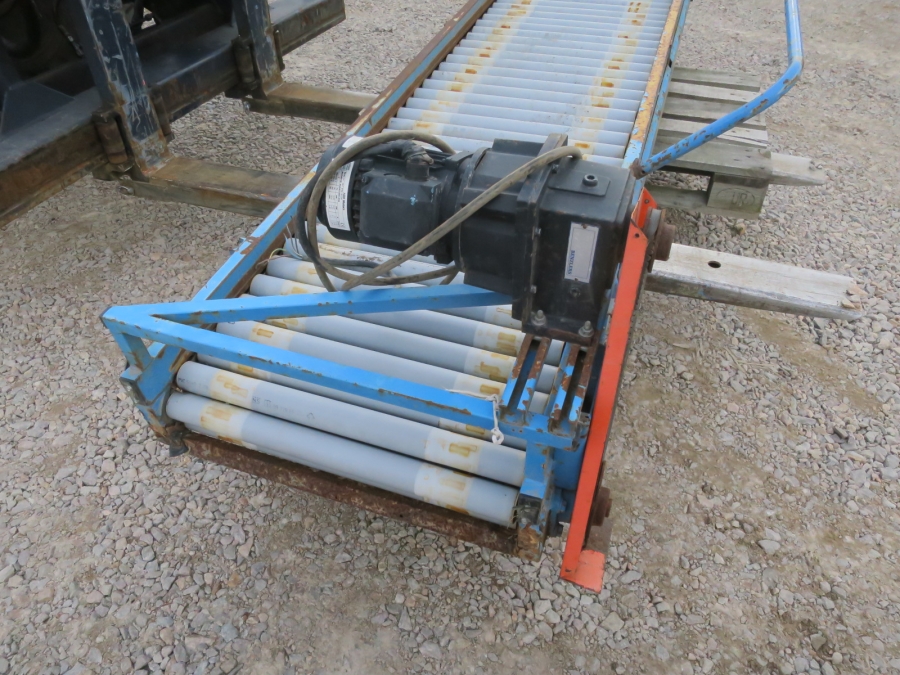 4534 EMVE roller table