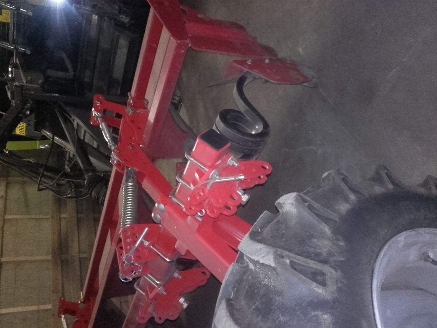 4549 Grimme GL 430 4 row potato planter