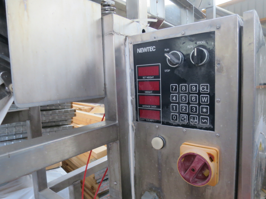 4575 Newtec 1100 Komputerwaage