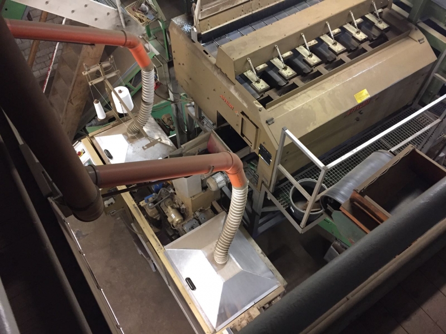 4588 Affeldt Computer weigher 12 head with rollstock net bagger