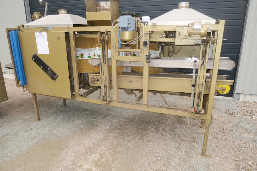 4588 Affeldt Computer weigher 12 head with rollstock net bagger