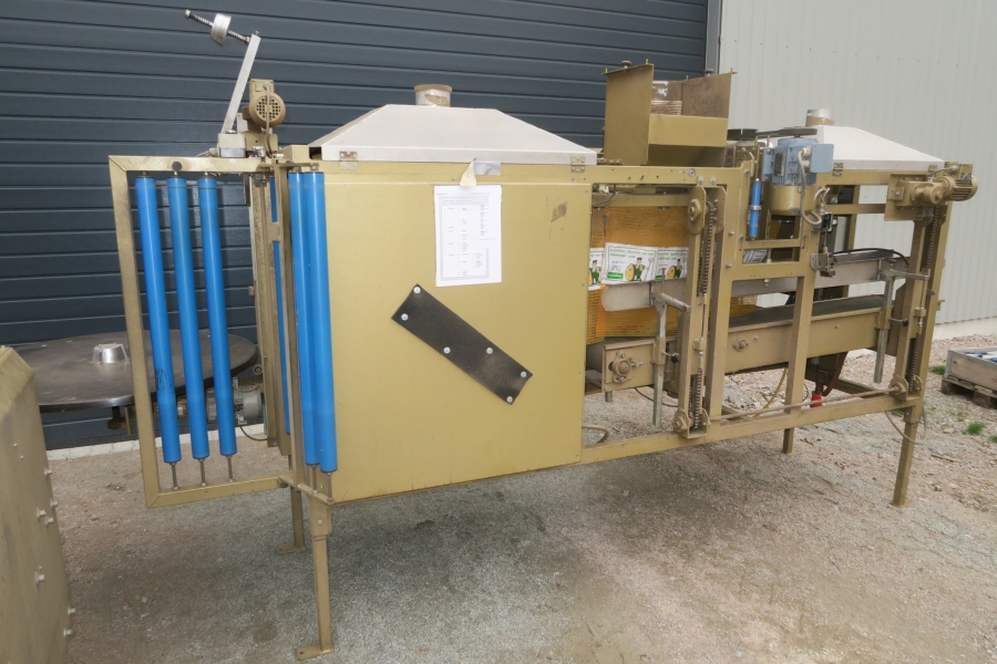 4588 Affeldt Computer weigher 12 head with rollstock net bagger