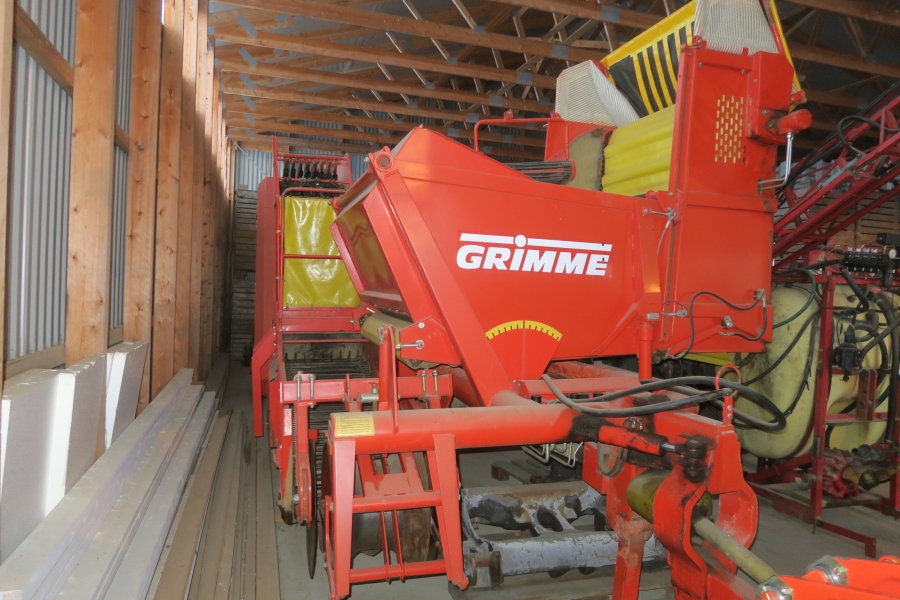 4595 Grimme 70-20 potato harvester