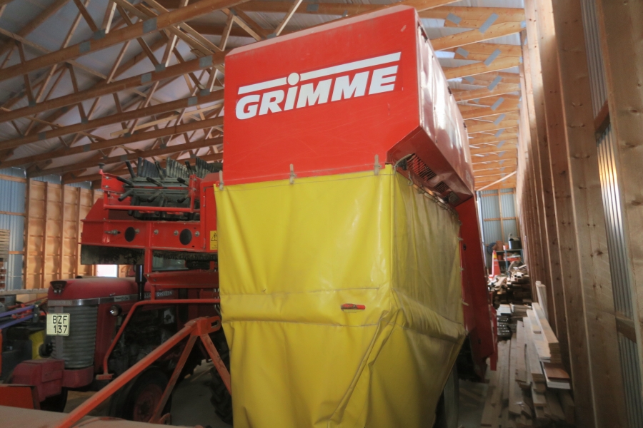 4595 Grimme 70-20 potato harvester