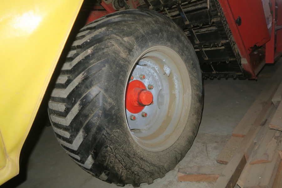 4595 Grimme 70-20 potato harvester