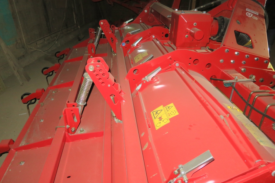 4597 Grimme GF400 rotary hiller 4x75 cm