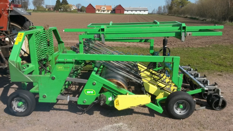 4610 Hortech TRE 190 Pflanzmaschine Kuben