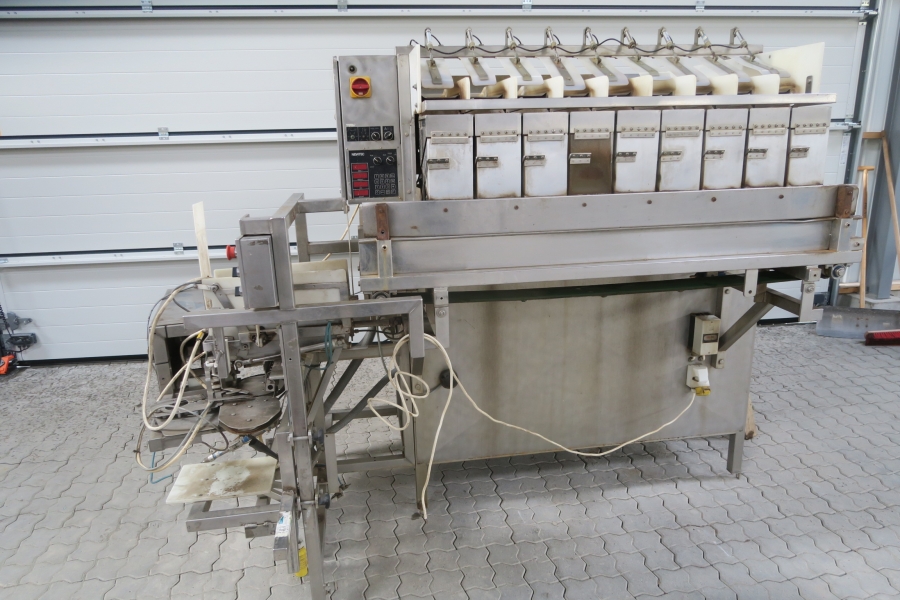 4616  Newtec 2009G Computer weigher for carrots