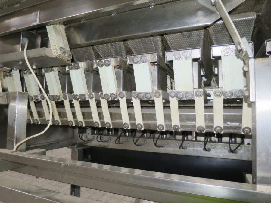 4684 Newtec 2009PC weigher