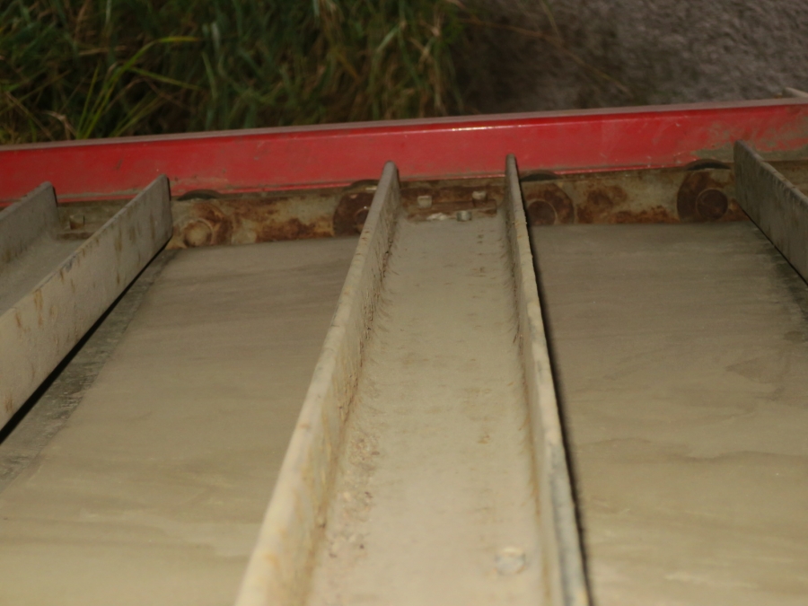 4687 Tong Storemaker 1200 Sturtzbunker