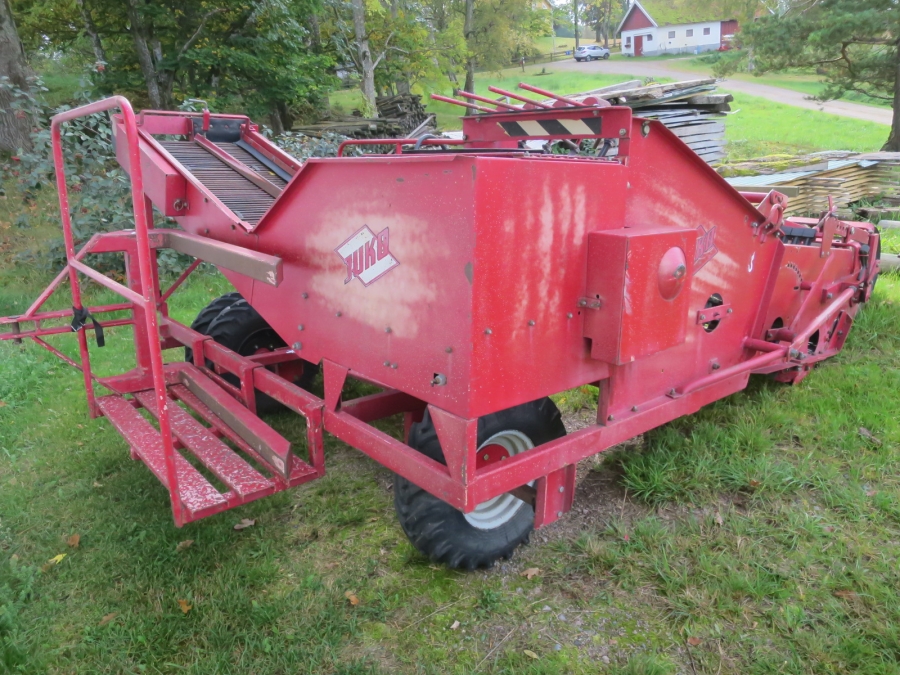 4697 Juko Midi potato harvester
