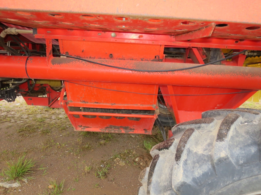 4704 Grimme SE75-30 potato harvester